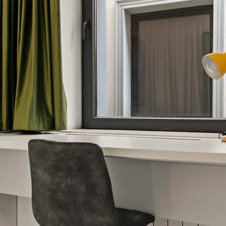 Continetal Little Boekarest