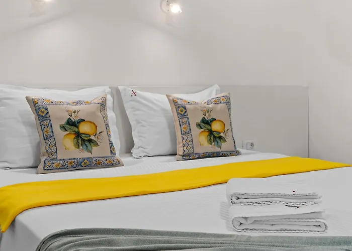 Continetal Little * Bucureşti